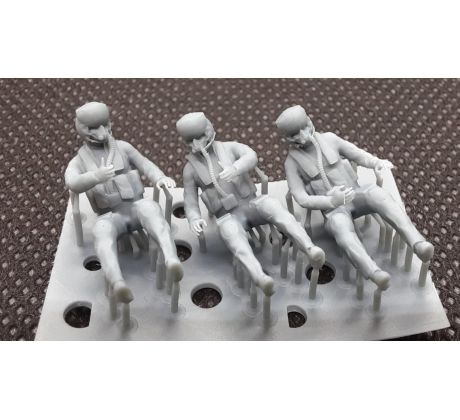 1/72 Pilots with JHMSC helmet MBU-23 mask